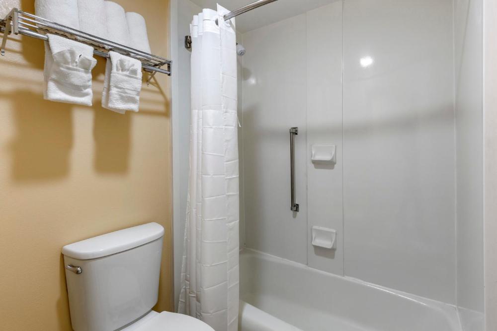 Double Room with Two Double Beds - Smoking interior
